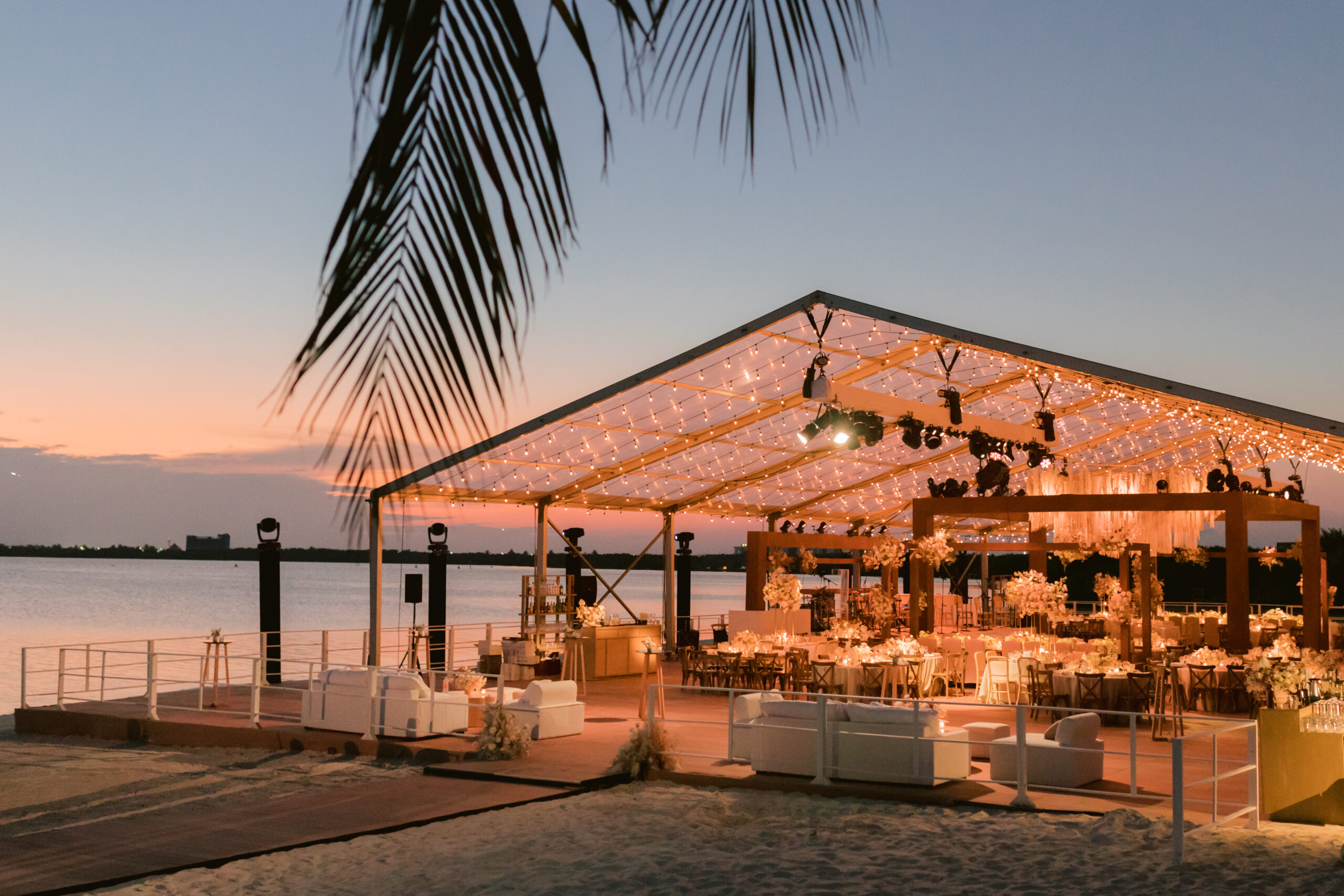 SACHA & ROBBIN WEDDING - Image 9